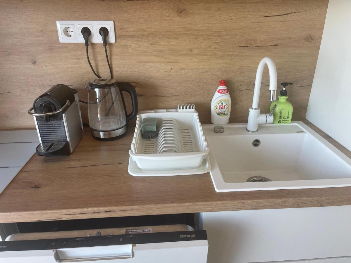Fenyves Beach Apartman Delux Balatonfenyves Extérieur photo